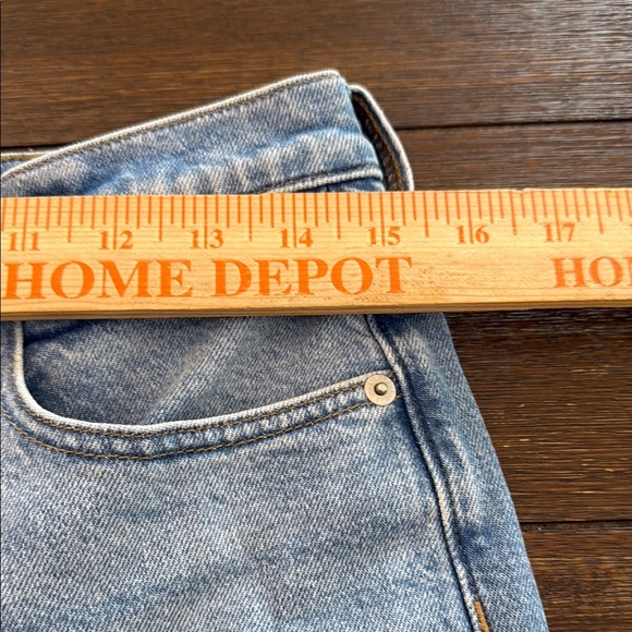 J. Crew High-rise straight jean in 1996 semi-stretch Size 28 - Picture 11 of 15